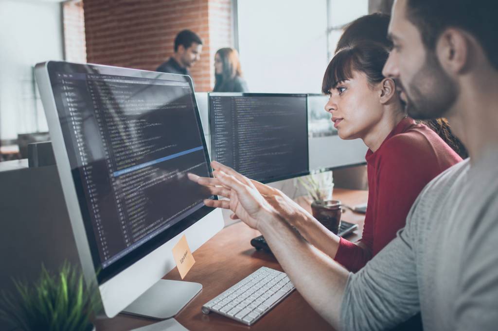 Création site web logiciel : comment choisir la meilleure solution pour votre entreprise